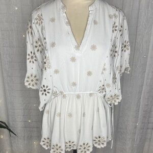 Chic White Eyelet Women's Blouse